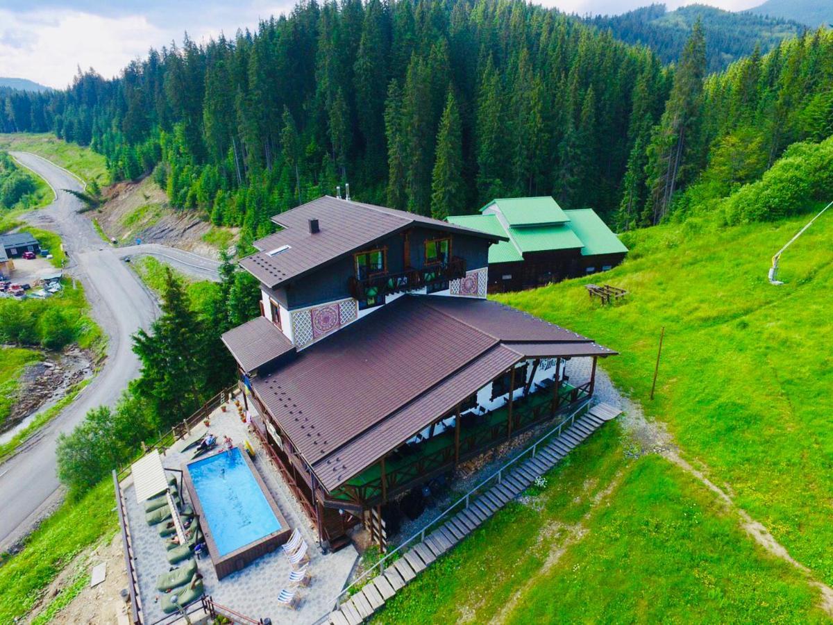 Chalet Crepdechine Hotel Bukovel Exterior photo