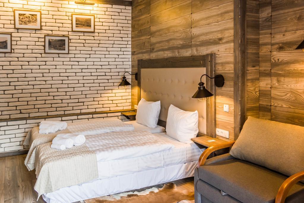 Chalet Crepdechine Hotel Bukovel Exterior photo